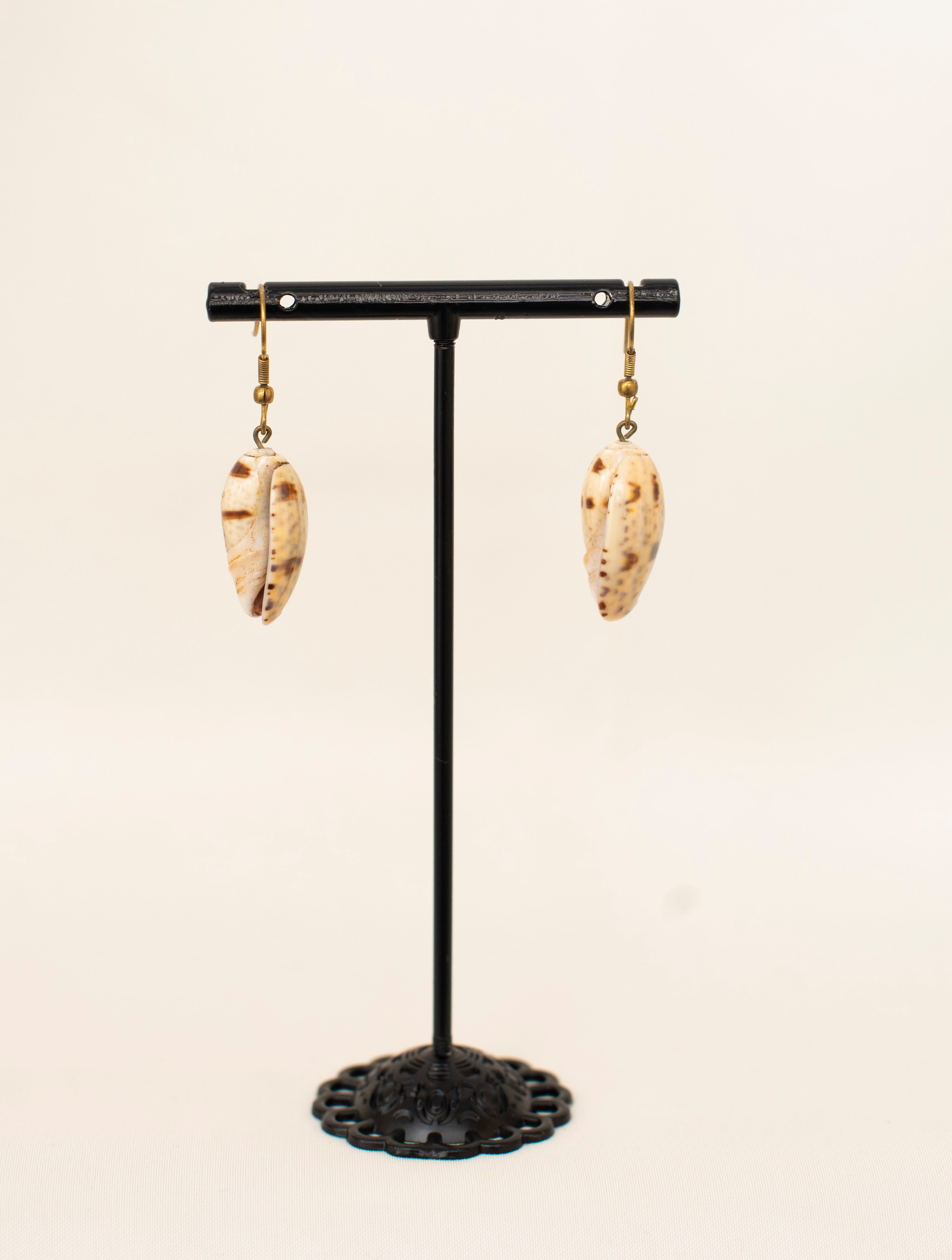 Shell earrings